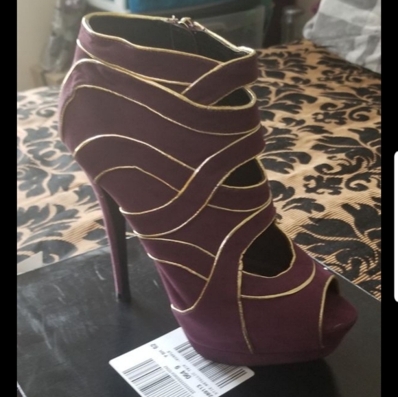 Colin Stuart Booties - Picture 1 of 1